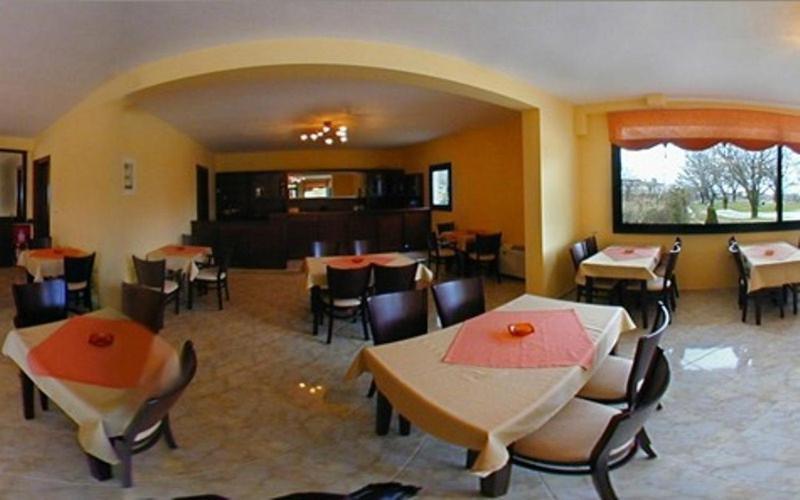Hotel Galaxias Loutraki  Exterior photo